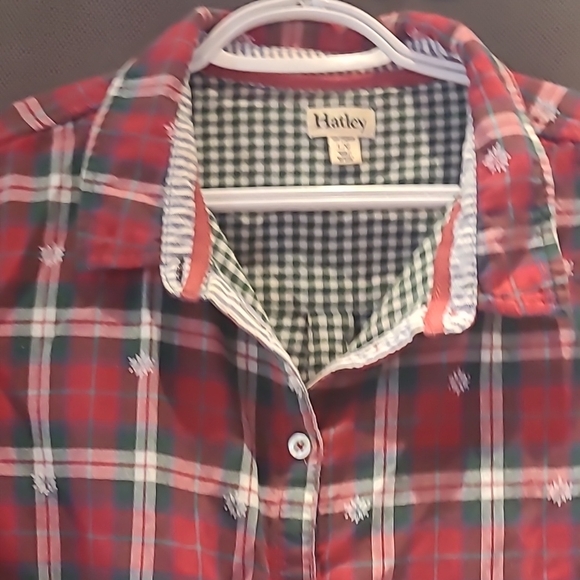Hatley Red and White Plaid Button Down Shirt Large - Picture 9 of 12
